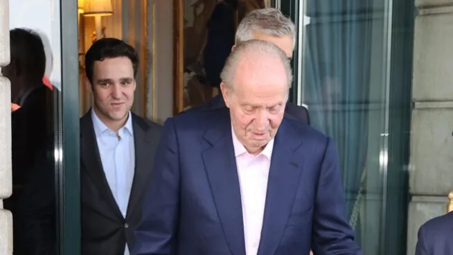 Los planes de Juan Carlos y Froilán: solos en Abu Dabi hasta el reencuentro familiar en enero