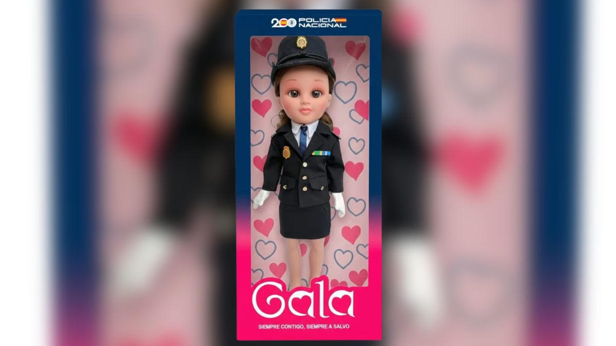Gala, la muñeca de la Policía Nacional con causa solidaria: cuánto cuesta