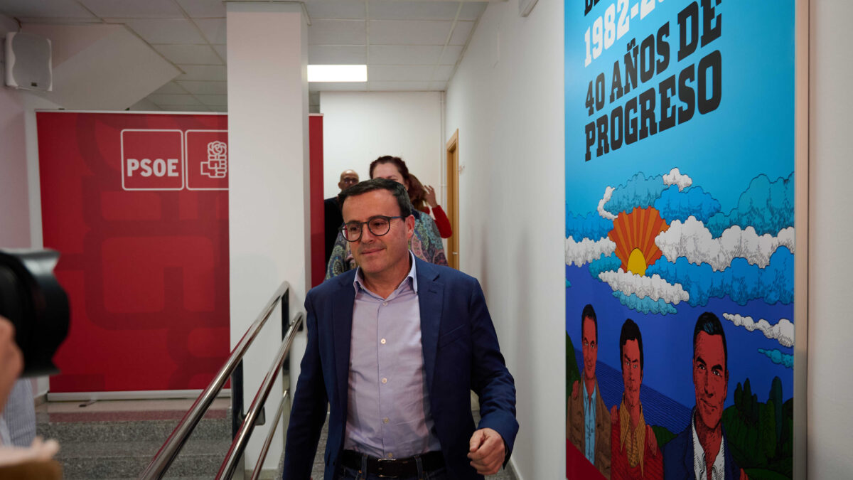 La denunciante de un alcalde del PP se vio con un enviado de Gallardo (PSOE) antes del 21-D