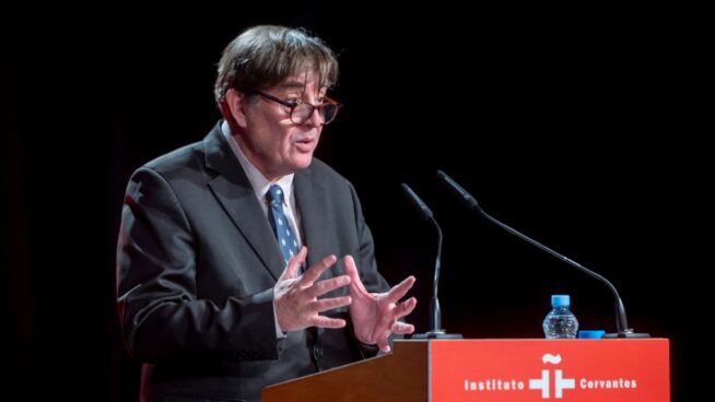 García Montero acusa a la RAE de decidir «por su cuenta» que Panamá acoja el Congreso de la Lengua