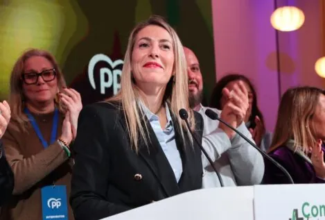 La derecha barre en Extremadura por la debacle del PSOE y el auge de Vox