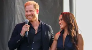 Harry y Meghan Markle pierden dos jefes clave: dimiten su publicista y el director de Archewell