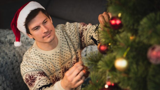 El día clave para ligar en España llega en enero: qué día es y por qué los solteros lo intentan