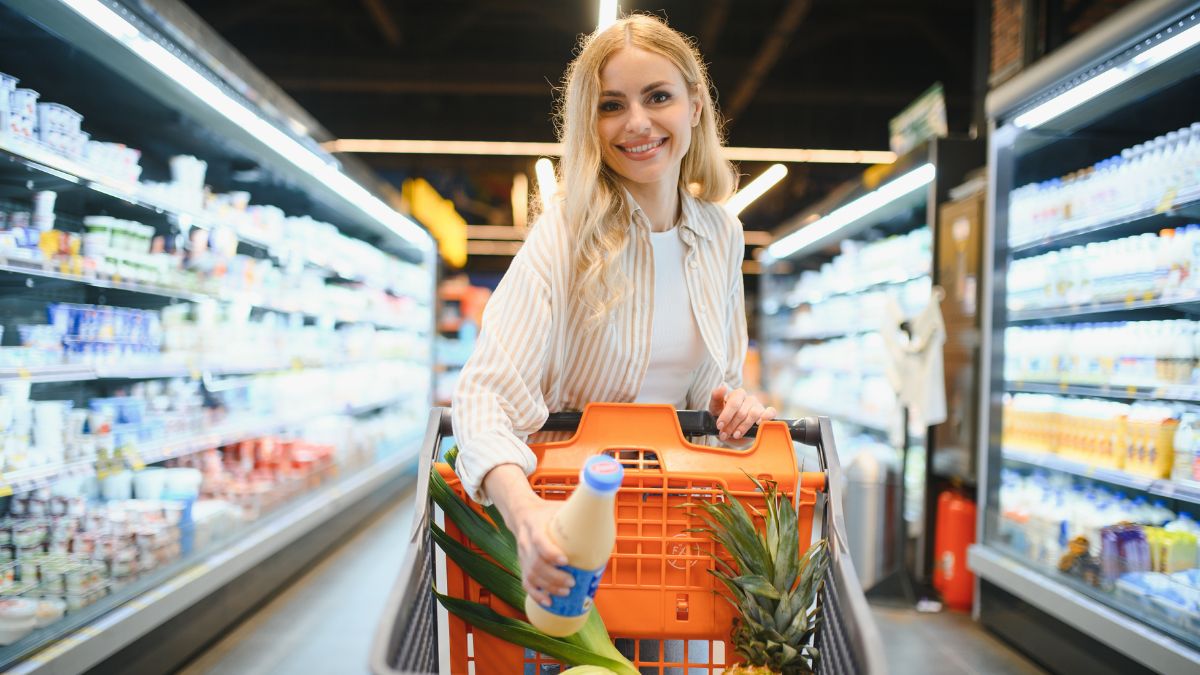 Desde Mercadona hasta Carrefour: horarios de los supermercados en Nochevieja