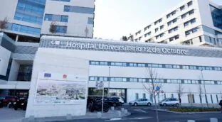 El juez da diez días al 12 de Octubre para reabrir un caso de acoso por vejaciones a un médico
