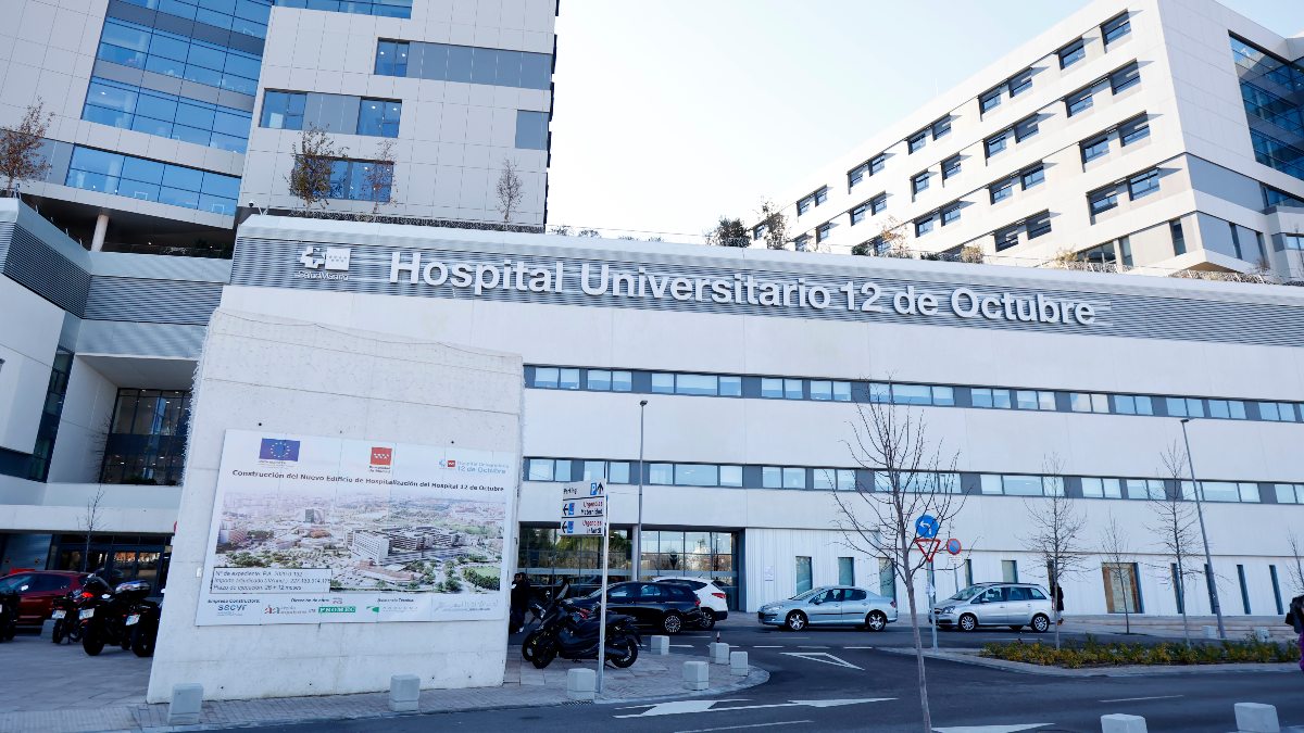 El juez da diez días al 12 de Octubre para reabrir un caso de acoso por vejaciones a un médico