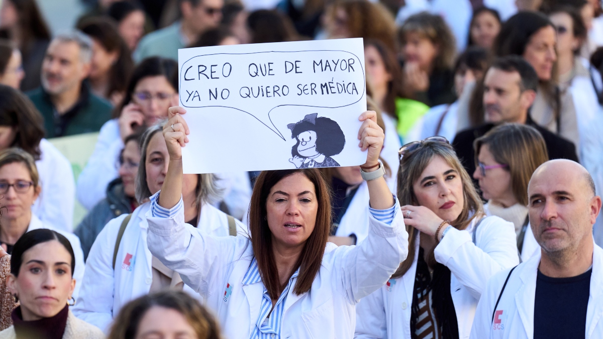 El 80% de la actividad hospitalaria, suspendida por el conflicto médico con el Estatuto Marco