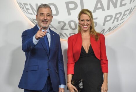 Collboni enciende al nacionalismo catalán con sus nuevas becas para escritores americanos