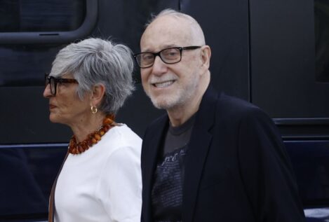 Josep María Mainat, irreconocible tras su  tratamiento hormonal de 200.000 euros