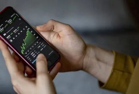 La generación Z irrumpe en la Bolsa: uno de cada cinco inversores es menor de 24 años