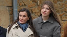 Letizia y la infanta Sofía se pierden su cita más especial con el fútbol y el Rey las sustituye
