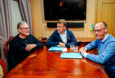 Zelenski se reúne este lunes con los líderes europeos en una cumbre sin Sánchez