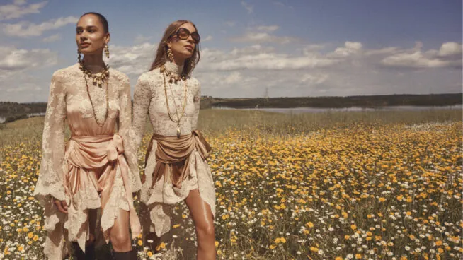 El estilo lencero se adapta al frío para perpetuar su tendencia durante todo el invierno