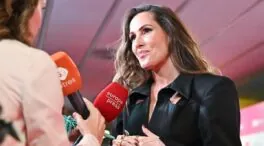 Malú juega al despiste sobre su vida personal: «Me han hecho canciones muy bonitas»