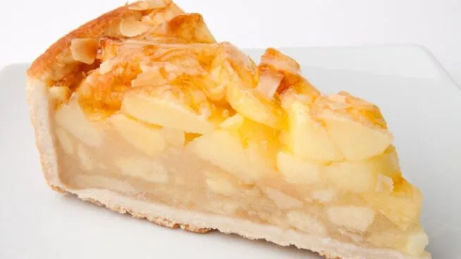 La tarta de manzana fitness que se hace Miri Pérez que te salva de los antojos en Navidad