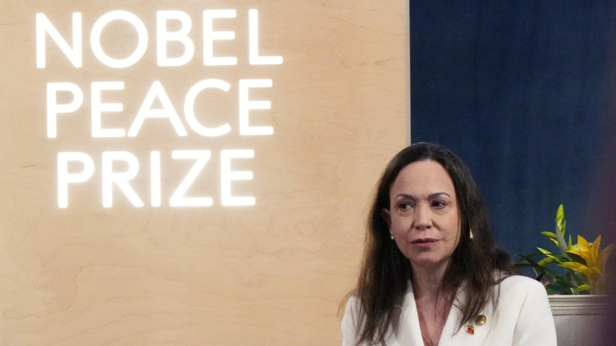 El exmilitar que ayudó a Machado a salir de Venezuela niega que Trump lo contratara