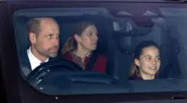 La Casa Real británica premia a María, su niñera española: qué significa su nueva medalla de plata