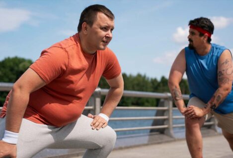 La ciencia lo confirma: las personas con más músculo tienen un cerebro más sano y joven