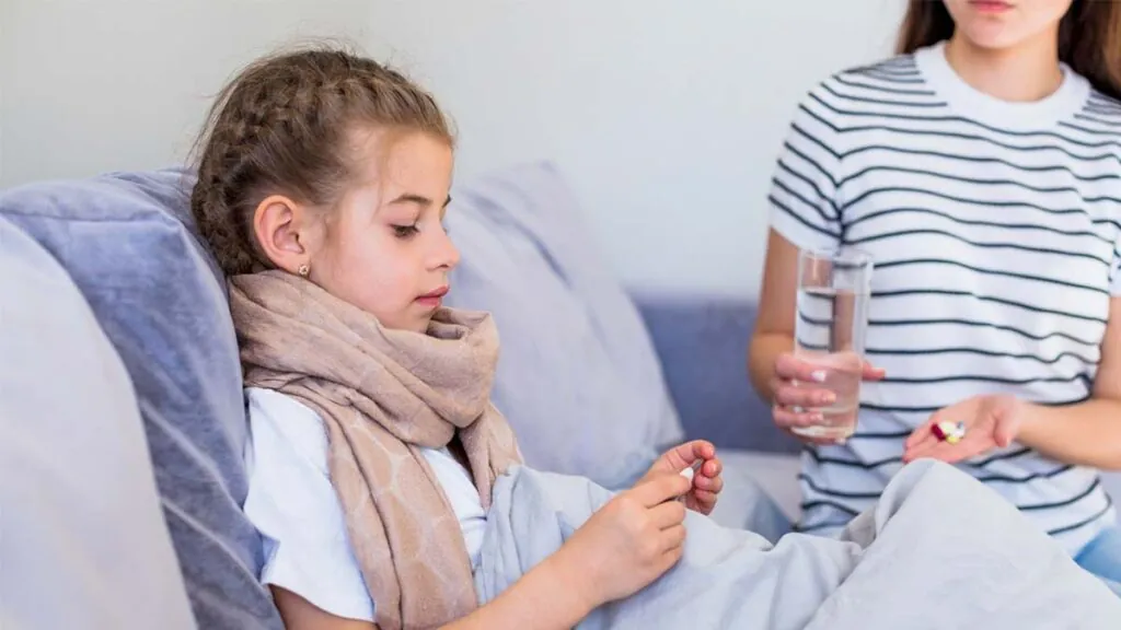 menores-enfermedades-invierno-nina-cama