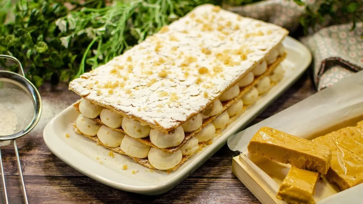 Milhojas de turrón, la receta de Eva Arguiñano para aprovechar los dulces de Navidad