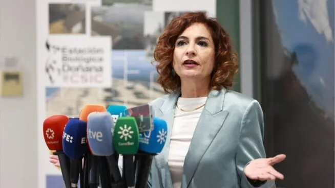 Montero respalda lo dicho por Sánchez sobre Ábalos: «No nos vamos a dejar chantajear»