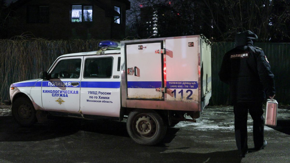 Tres muertos, dos de ellos policías, al detonar un artefacto explosivo en Moscú