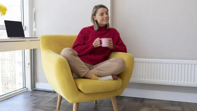 Así es cómo la calefacción daña el aspecto de la piel y el cabello (y qué hacer al respecto)