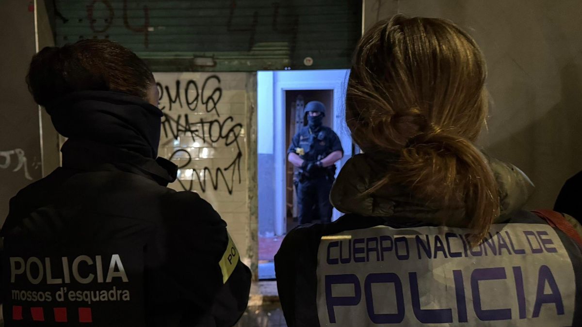 Operativo de Mossos y Policía contra una red de tráfico de drogas en Barcelona y Tarragona