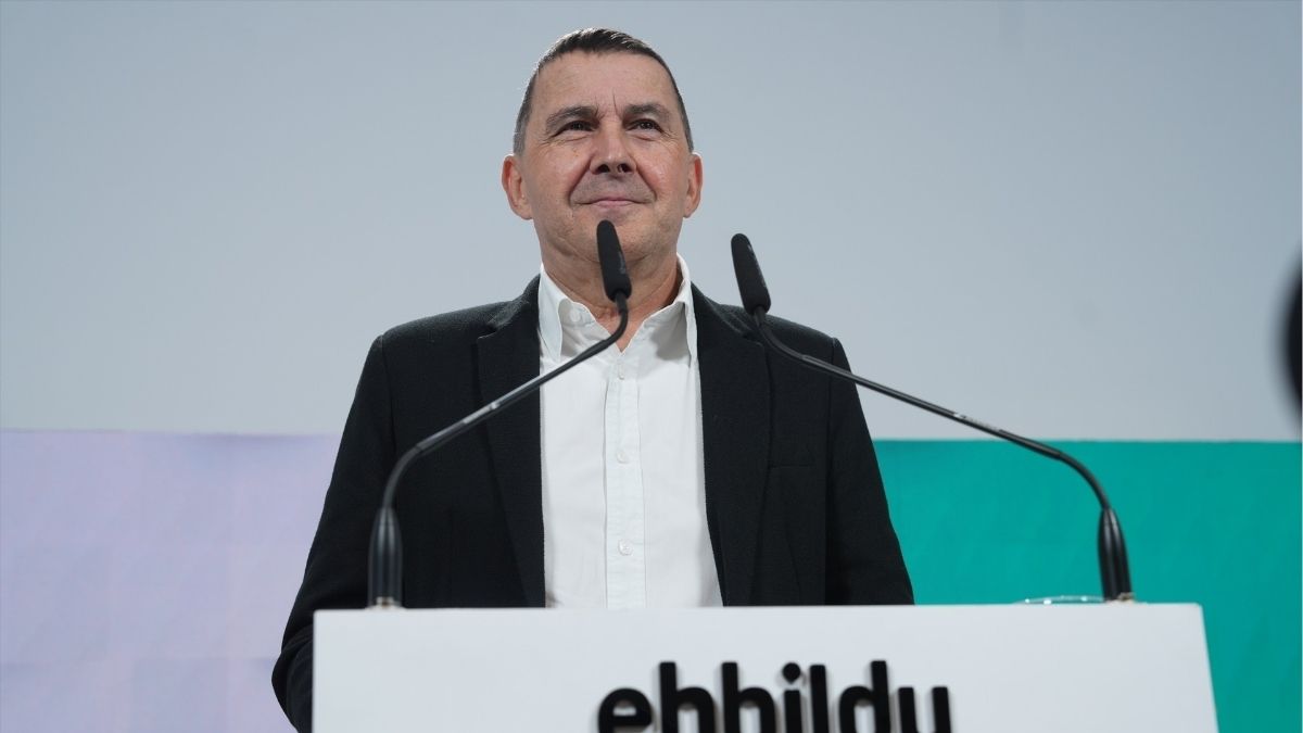 Otegi, a Ayuso: Bildu «no asalta nada» y está en las instituciones «con los votos de la gente»