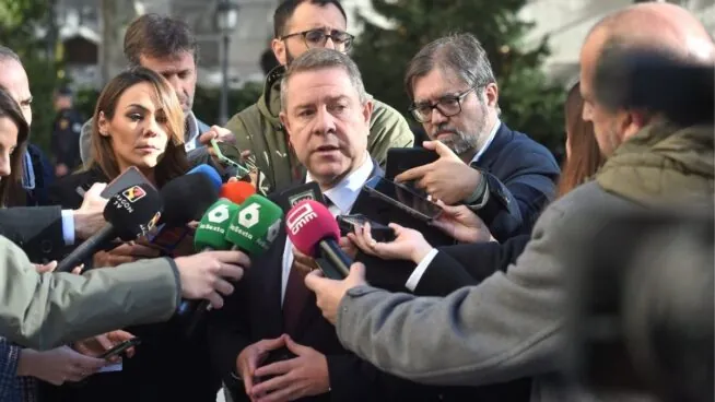 Page cree que la situación actual es más un «ciclón judicial» que un ciclo político