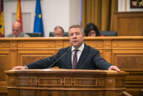 Page: «La gente de Puigdemont no se merece que el Gobierno se ponga de rodillas»