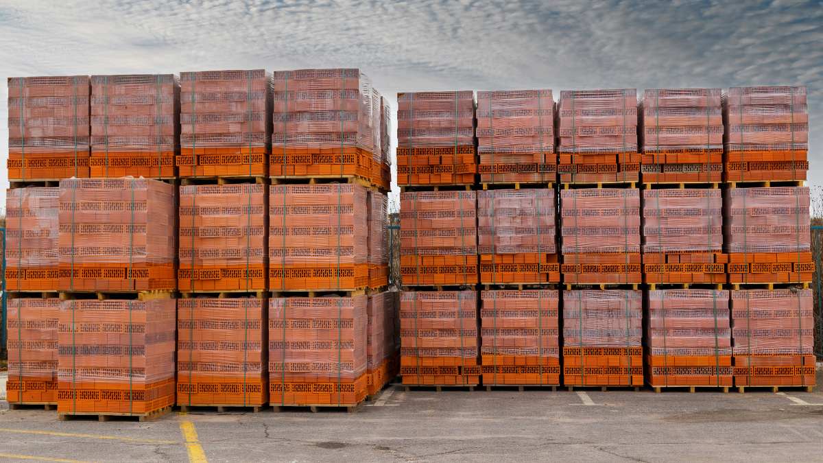 La industria planta cara a Bruselas y alerta de los riesgos de eliminar embalajes plásticos