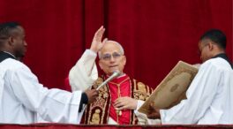 León XIV insta a «trabajar por la reconciliación» durante la bendición 'Urbi et Orbi'