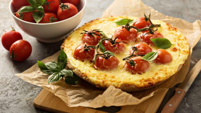 Pastel salado de tres quesos: irresistible, jugoso y perfecto para Navidad