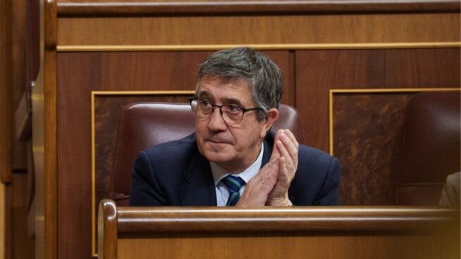 El PSOE registra la solicitud de comparecencia de Mark Zuckerberg en el Congreso