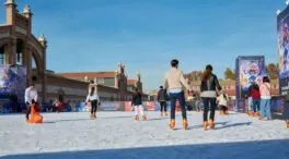 Vuelve la pista de hielo del Matadero de Madrid con nevadas diarias