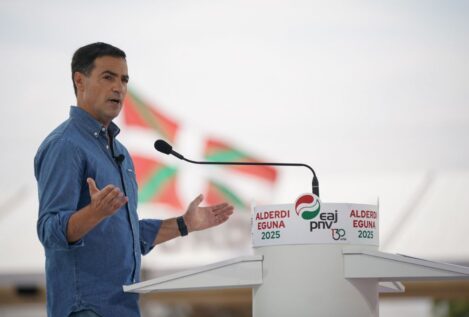 El PNV ganaría las elecciones con 29 escaños, dos más que Bildu, según el CIS vasco