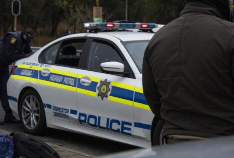 Al menos nueve muertos y diez heridos en un tiroteo en un bar de Sudáfrica