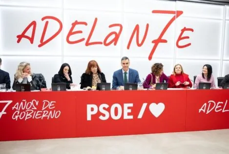 Malestar en el PSOE por la reacción de Ferraz a la debacle en Extremadura: «Es una torpeza»