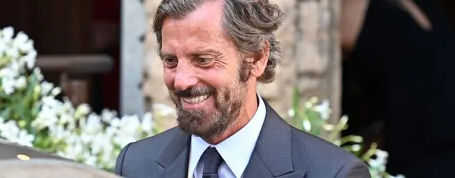 Dos bodas, cuatro hijos y varias novias: así ha sido la vida personal de Quique Sánchez Flores 