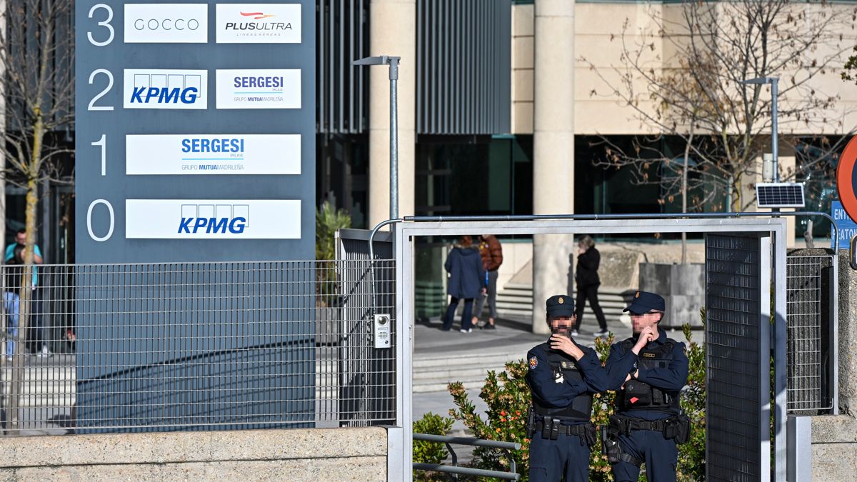 La Policía Nacional detiene al dueño y al CEO de Plus Ultra