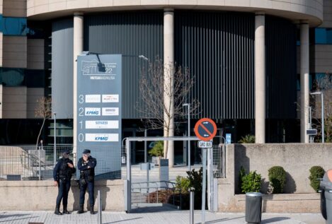 300 empleados de Plus Ultra se quedan sin cena de Navidad