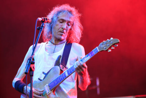 Robe Iniesta, más allá de Extremoduro: lector compulsivo, una delicada salud y su mujer Bibi