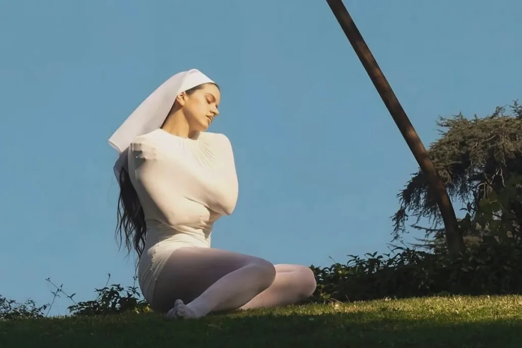 Imagen de la portada del disco Lux. (Fuente: Columbia Records)