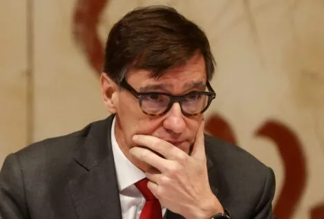 El Defensor del Pueblo insiste al Govern en que aclare cómo garantiza el castellano en las aulas