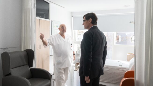 Uno de cada tres quirófanos del sistema público catalán está en hospitales privados