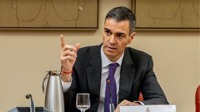 Sánchez califica de mentiras las acusaciones de Ábalos y afirma que no aceptará chantajes