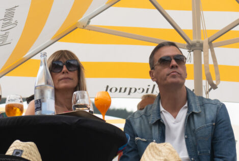 Sánchez cambia de destino en Navidad: elige una parroquia medieval y de esquí en Andorra