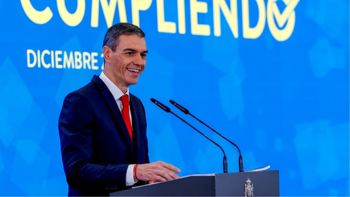 Sánchez se presenta cargado de energía para continuar frente a «mentiras y fango»