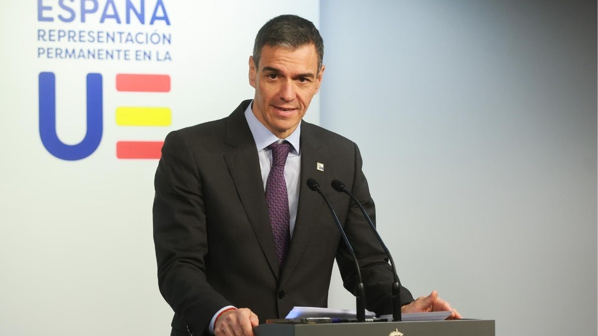 Sánchez defiende la «pulcritud» del rescate de Plus Ultra tras las acusaciones a Zapatero